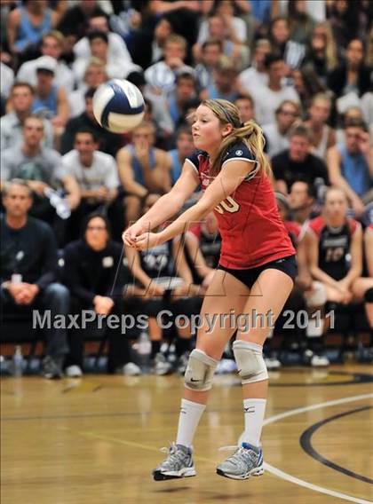 Thumbnail 1 in Corona del Mar vs. Marymount (CIF SS D1A Final) photogallery.