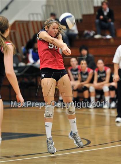 Thumbnail 3 in Corona del Mar vs. Marymount (CIF SS D1A Final) photogallery.