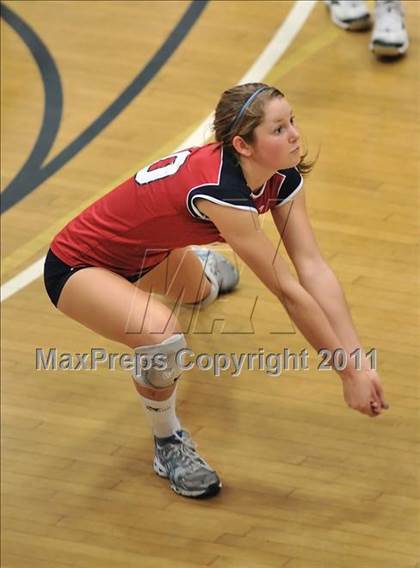 Thumbnail 2 in Corona del Mar vs. Marymount (CIF SS D1A Final) photogallery.