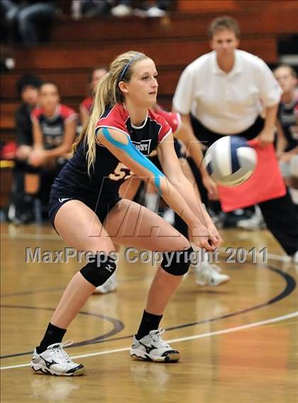 Thumbnail 1 in Corona del Mar vs. Marymount (CIF SS D1A Final) photogallery.