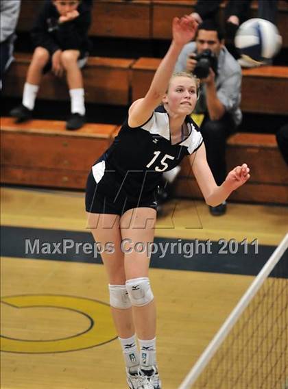 Thumbnail 3 in Corona del Mar vs. Marymount (CIF SS D1A Final) photogallery.