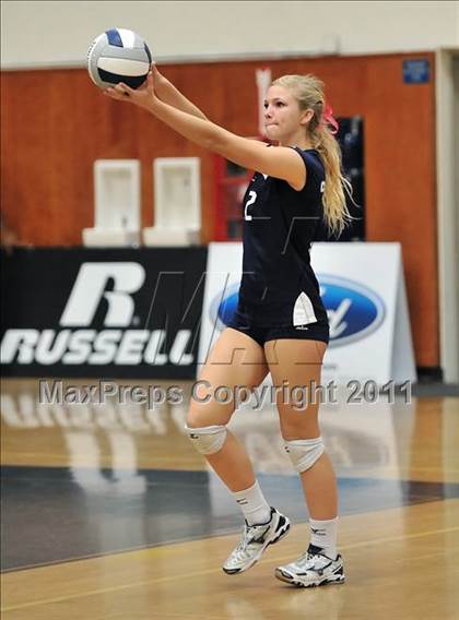 Thumbnail 1 in Corona del Mar vs. Marymount (CIF SS D1A Final) photogallery.