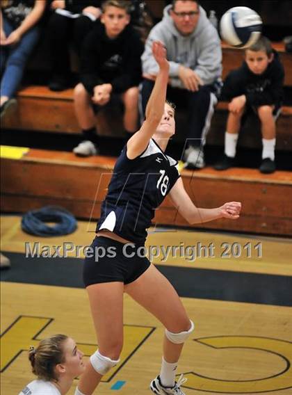 Thumbnail 2 in Corona del Mar vs. Marymount (CIF SS D1A Final) photogallery.