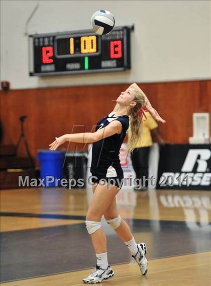 Thumbnail 3 in Corona del Mar vs. Marymount (CIF SS D1A Final) photogallery.