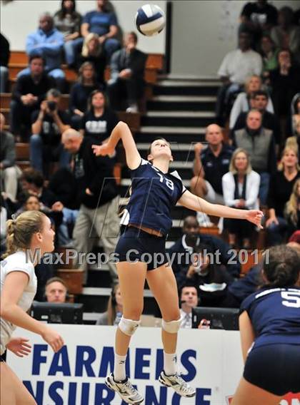 Thumbnail 3 in Corona del Mar vs. Marymount (CIF SS D1A Final) photogallery.