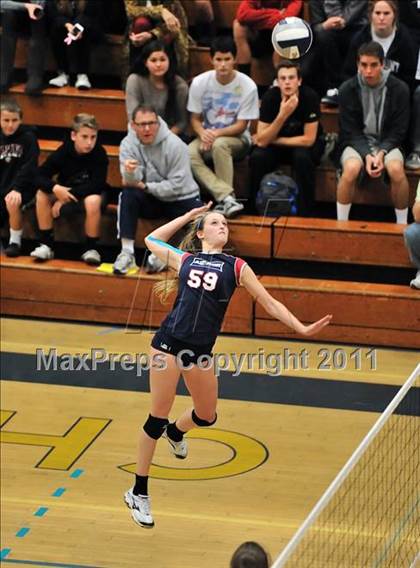 Thumbnail 3 in Corona del Mar vs. Marymount (CIF SS D1A Final) photogallery.