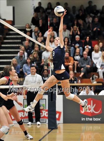 Thumbnail 1 in Corona del Mar vs. Marymount (CIF SS D1A Final) photogallery.