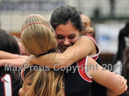 Thumbnail 2 in Corona del Mar vs. Marymount (CIF SS D1A Final) photogallery.