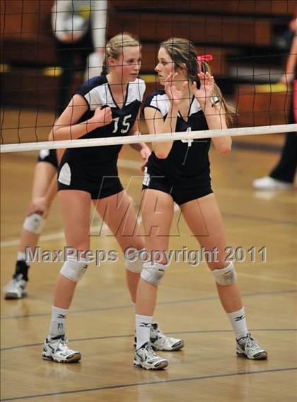 Thumbnail 1 in Corona del Mar vs. Marymount (CIF SS D1A Final) photogallery.