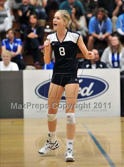 Thumbnail 2 in Corona del Mar vs. Marymount (CIF SS D1A Final) photogallery.