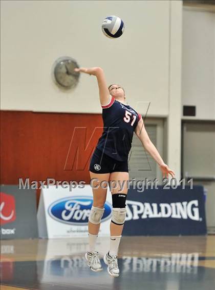 Thumbnail 2 in Corona del Mar vs. Marymount (CIF SS D1A Final) photogallery.