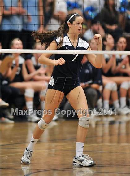 Thumbnail 3 in Corona del Mar vs. Marymount (CIF SS D1A Final) photogallery.