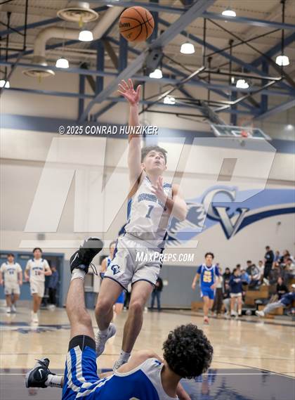 Thumbnail 1 in Muir @ Crescenta Valley photogallery.