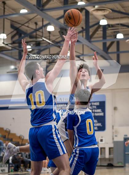 Thumbnail 3 in Muir @ Crescenta Valley photogallery.