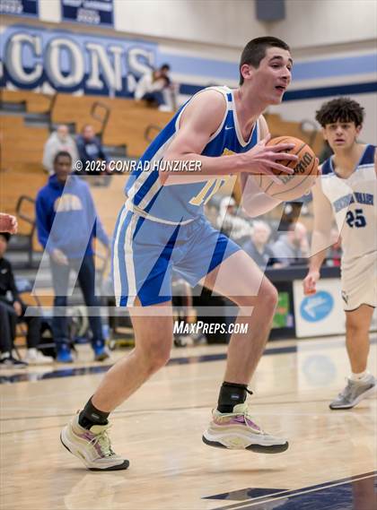 Thumbnail 3 in Muir @ Crescenta Valley photogallery.