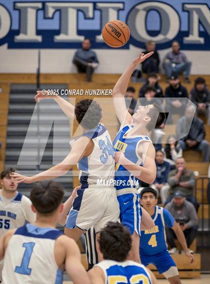 Thumbnail 1 in Muir @ Crescenta Valley photogallery.