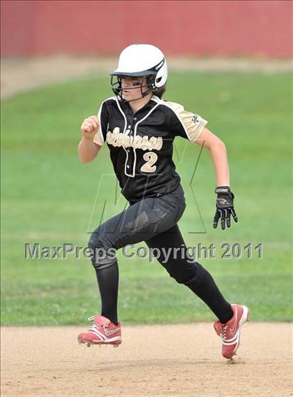Thumbnail 3 in Corona del Mar vs. Calabasas (Whittier Tournament) photogallery.