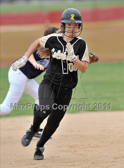 Thumbnail 2 in Corona del Mar vs. Calabasas (Whittier Tournament) photogallery.