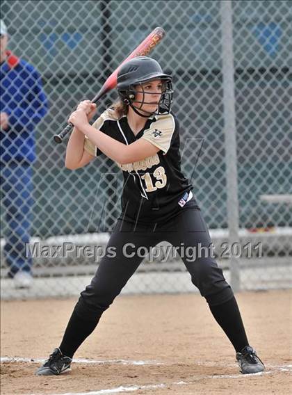 Thumbnail 1 in Corona del Mar vs. Calabasas (Whittier Tournament) photogallery.