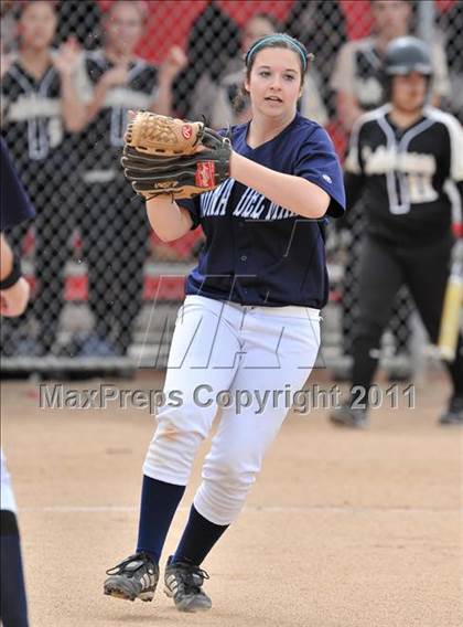 Thumbnail 1 in Corona del Mar vs. Calabasas (Whittier Tournament) photogallery.