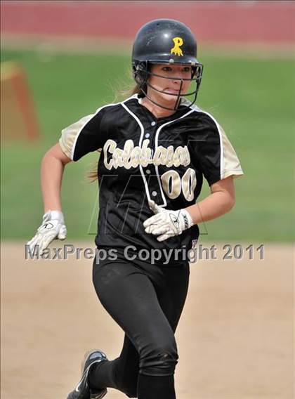 Thumbnail 3 in Corona del Mar vs. Calabasas (Whittier Tournament) photogallery.