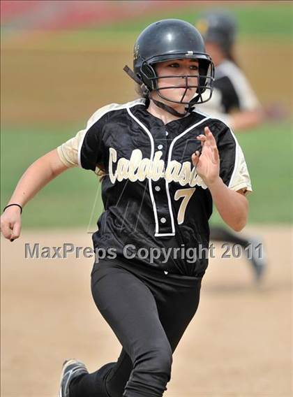 Thumbnail 2 in Corona del Mar vs. Calabasas (Whittier Tournament) photogallery.