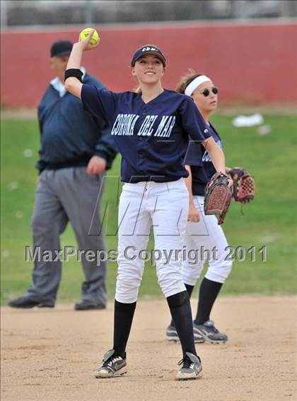 Thumbnail 1 in Corona del Mar vs. Calabasas (Whittier Tournament) photogallery.
