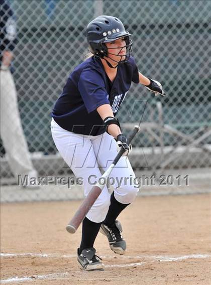 Thumbnail 3 in Corona del Mar vs. Calabasas (Whittier Tournament) photogallery.