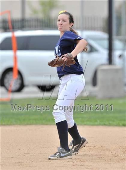 Thumbnail 1 in Corona del Mar vs. Calabasas (Whittier Tournament) photogallery.