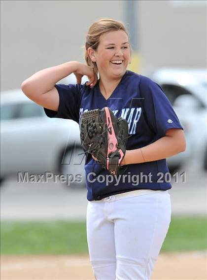 Thumbnail 3 in Corona del Mar vs. Calabasas (Whittier Tournament) photogallery.