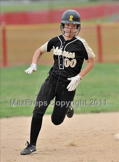 Thumbnail 1 in Corona del Mar vs. Calabasas (Whittier Tournament) photogallery.