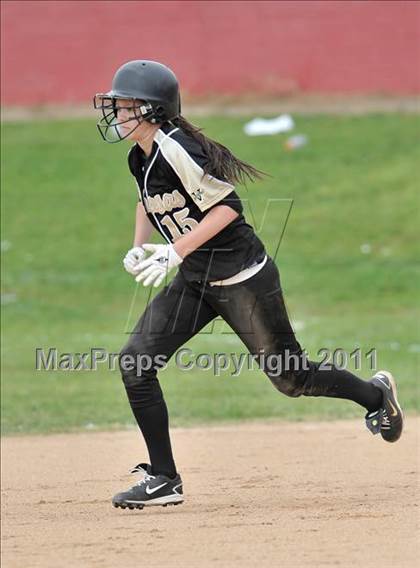 Thumbnail 2 in Corona del Mar vs. Calabasas (Whittier Tournament) photogallery.