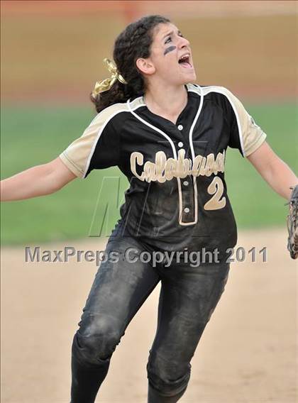 Thumbnail 2 in Corona del Mar vs. Calabasas (Whittier Tournament) photogallery.