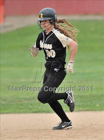 Thumbnail 1 in Corona del Mar vs. Calabasas (Whittier Tournament) photogallery.