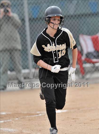 Thumbnail 2 in Corona del Mar vs. Calabasas (Whittier Tournament) photogallery.