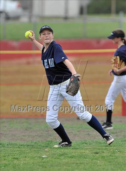Thumbnail 2 in Corona del Mar vs. Calabasas (Whittier Tournament) photogallery.
