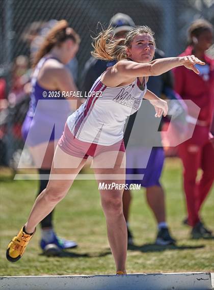 Thumbnail 3 in Dog Pound Invitational (Shot Put) photogallery.