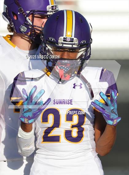 Thumbnail 1 in FR: Sunrise Mountain @ Canyon View photogallery.