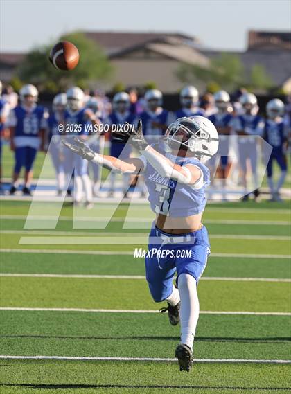 Thumbnail 1 in FR: Sunrise Mountain @ Canyon View photogallery.