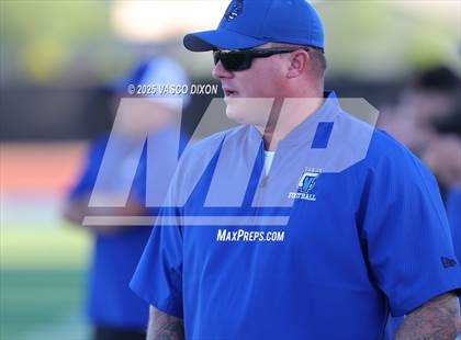 Thumbnail 3 in FR: Sunrise Mountain @ Canyon View photogallery.