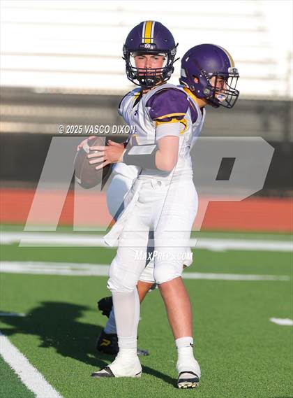 Thumbnail 3 in FR: Sunrise Mountain @ Canyon View photogallery.