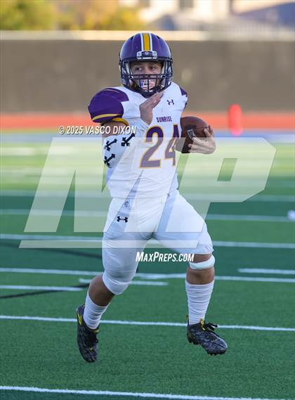 Thumbnail 2 in FR: Sunrise Mountain @ Canyon View photogallery.