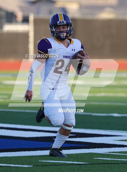 Thumbnail 2 in FR: Sunrise Mountain @ Canyon View photogallery.