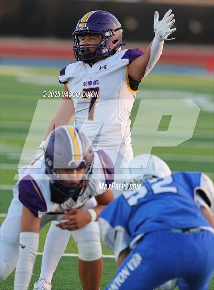 Thumbnail 2 in FR: Sunrise Mountain @ Canyon View photogallery.