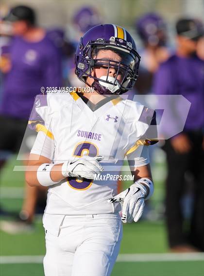 Thumbnail 2 in FR: Sunrise Mountain @ Canyon View photogallery.