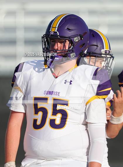 Thumbnail 3 in FR: Sunrise Mountain @ Canyon View photogallery.