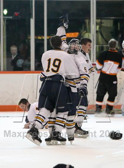 Thumbnail 3 in Webster Thomas v. Churchville Chili (Section 5 Class B Final) photogallery.