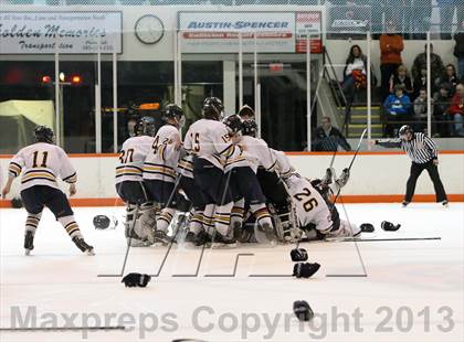 Thumbnail 3 in Webster Thomas v. Churchville Chili (Section 5 Class B Final) photogallery.