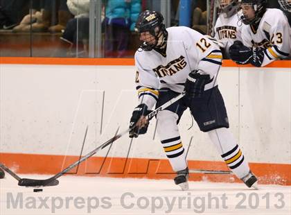 Thumbnail 3 in Webster Thomas v. Churchville Chili (Section 5 Class B Final) photogallery.