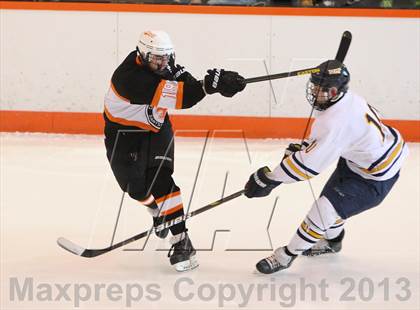 Thumbnail 2 in Webster Thomas v. Churchville Chili (Section 5 Class B Final) photogallery.